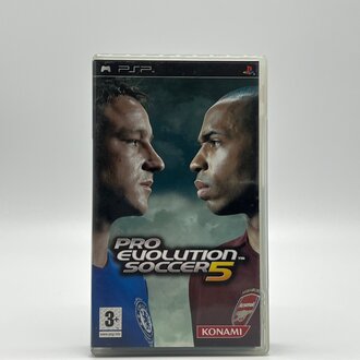 Pro Evolution Soccer 5 - PlayStation PSP