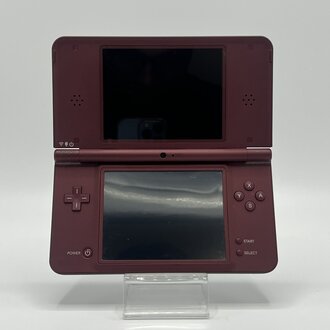 Nintendo DSi XL - Bordeaux Red