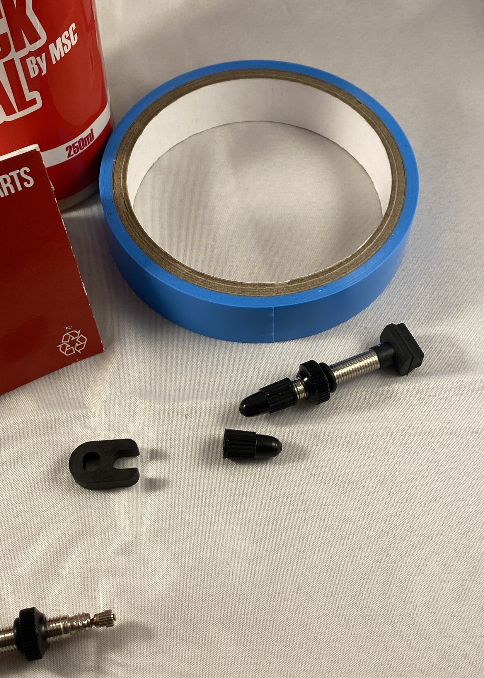 MSC Tubeless kit voor 2 wielen 19 mm incl Blackseal