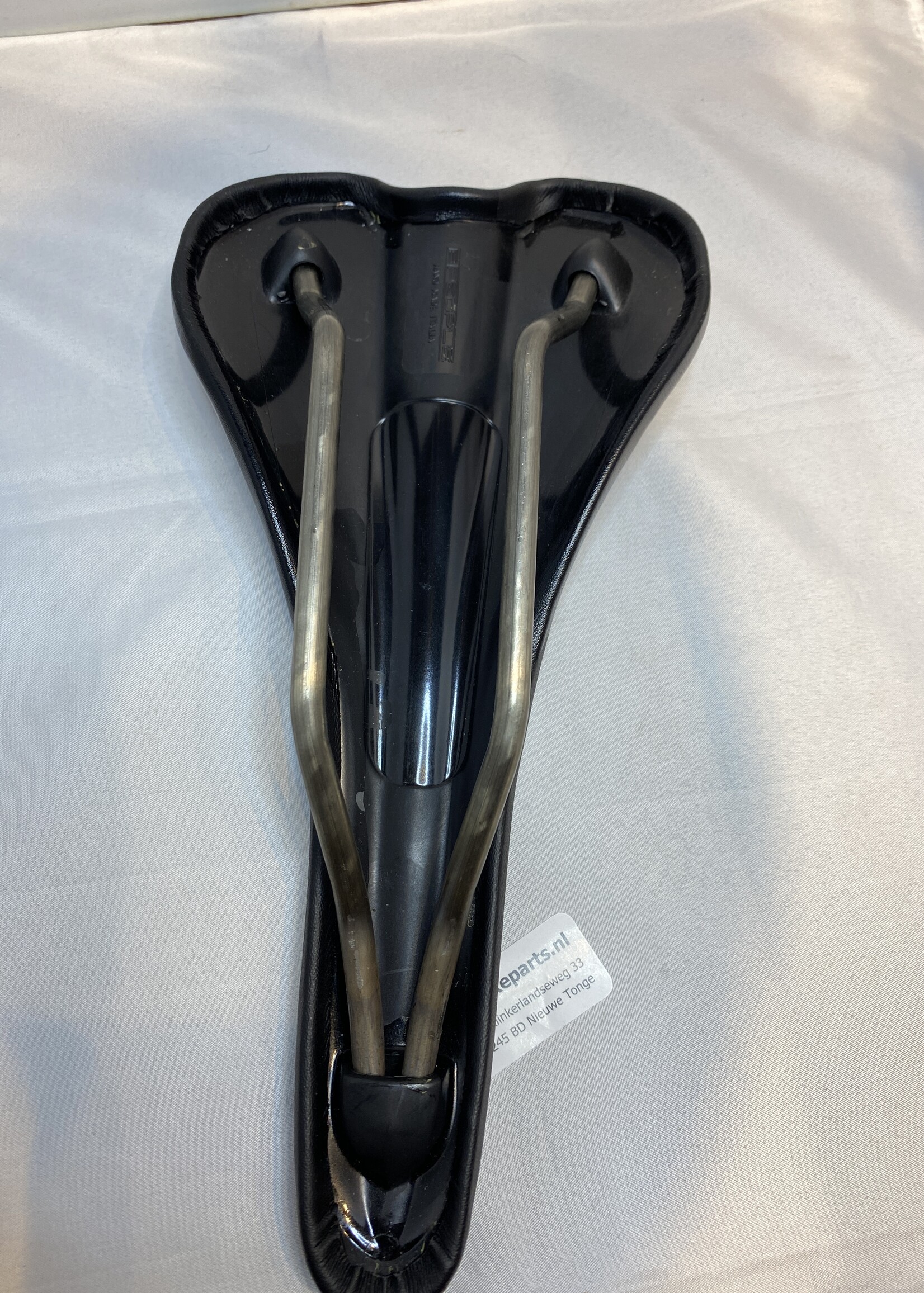 MSC Race/MTB  MSC Nova  zadel zwart 134  mm breed