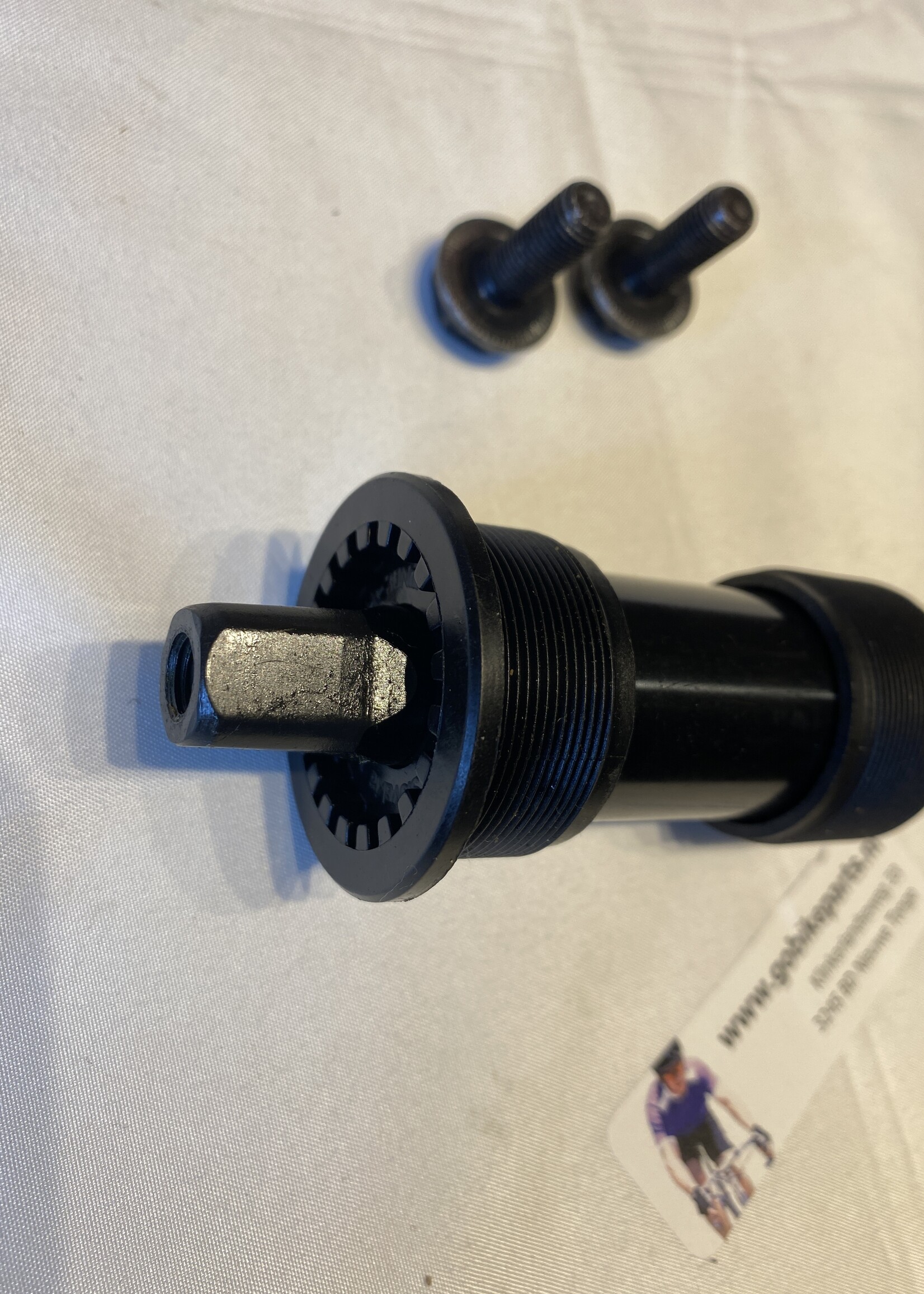 Kinex Vierkant trapas BSA 68/110 mm lang Kinex