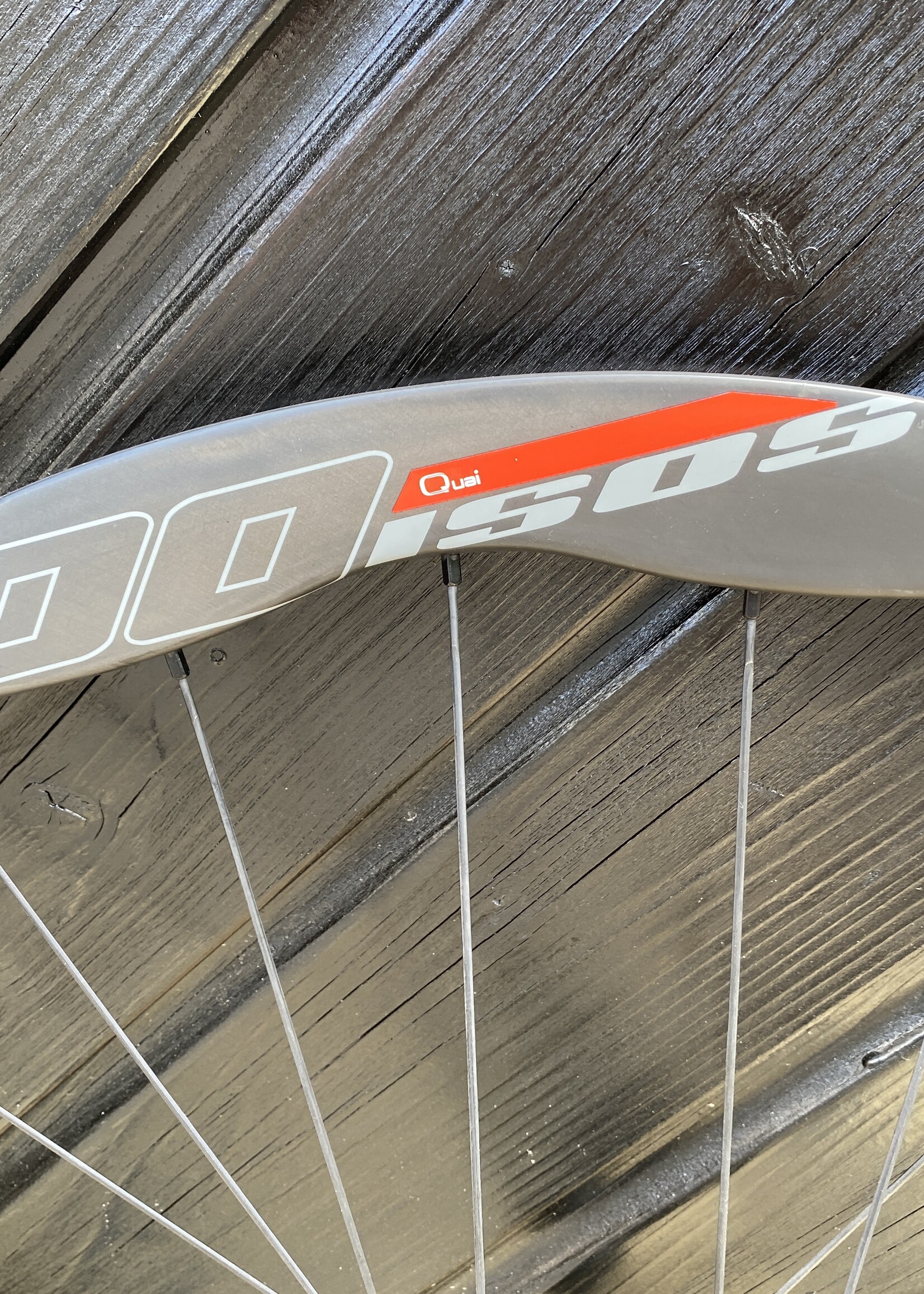 QUAI QUAI Carbon Demo wielset ISOS 700C ROAD / GRAVEL / CX  disc steekas