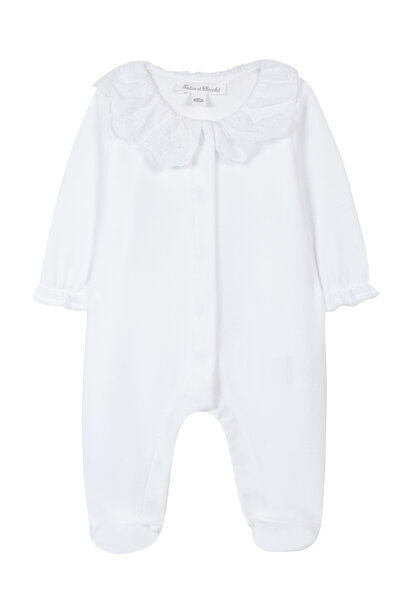 babypakje velours met broderie kraagje - wit