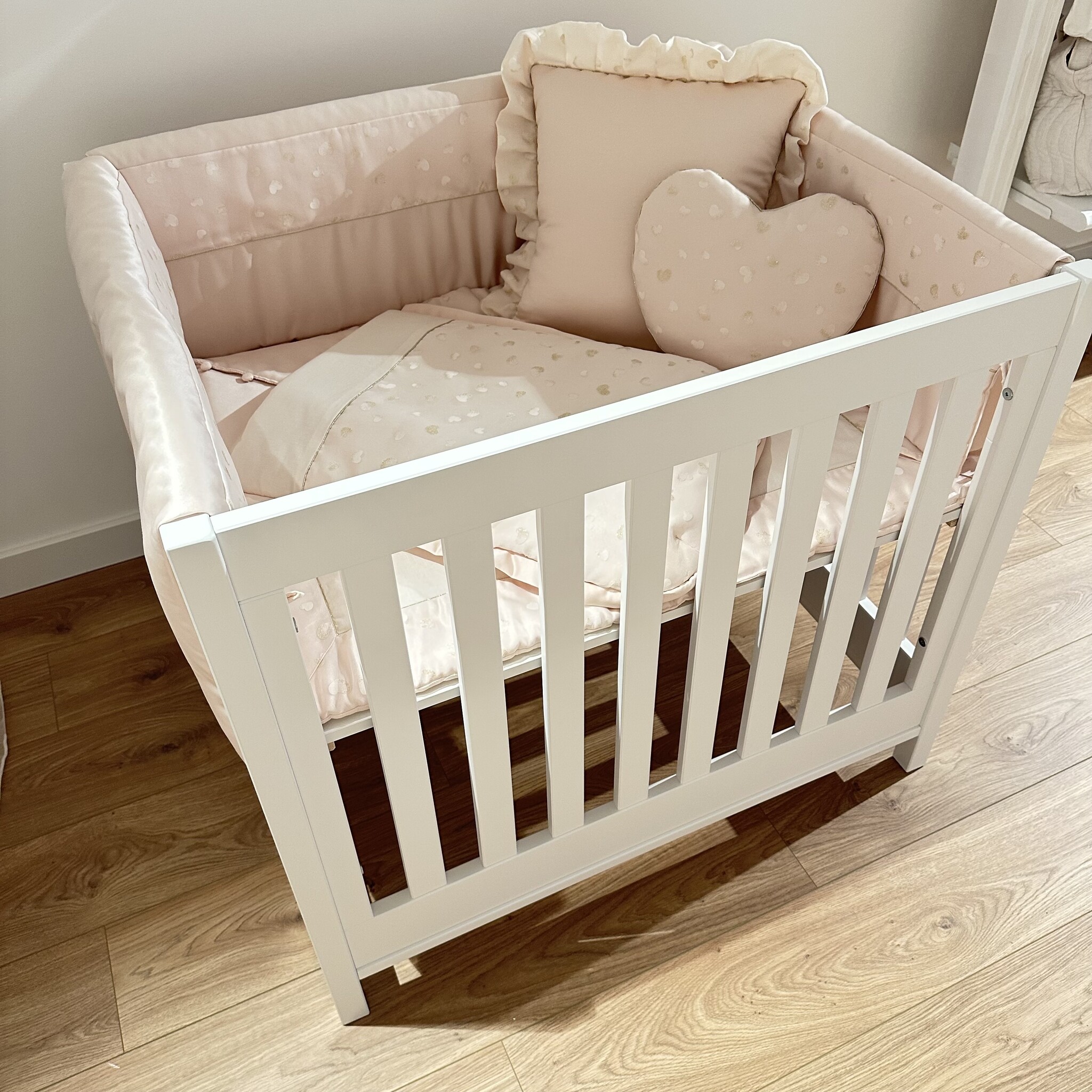 Roze satiné met golden hearts bekleding-10