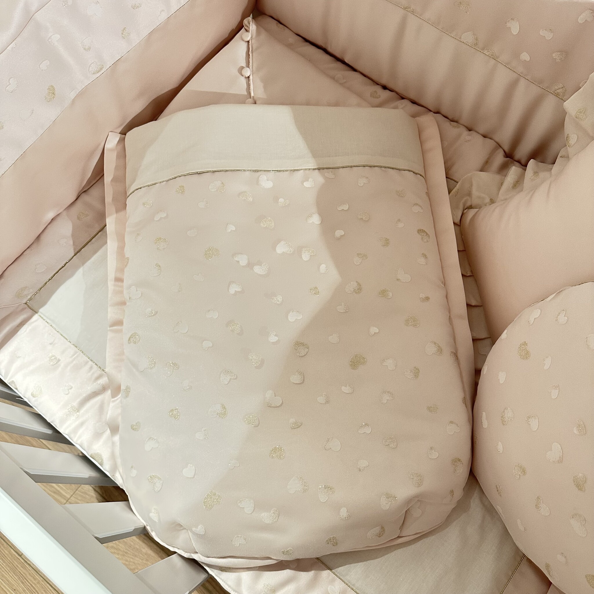 Roze satiné met golden hearts bekleding-6