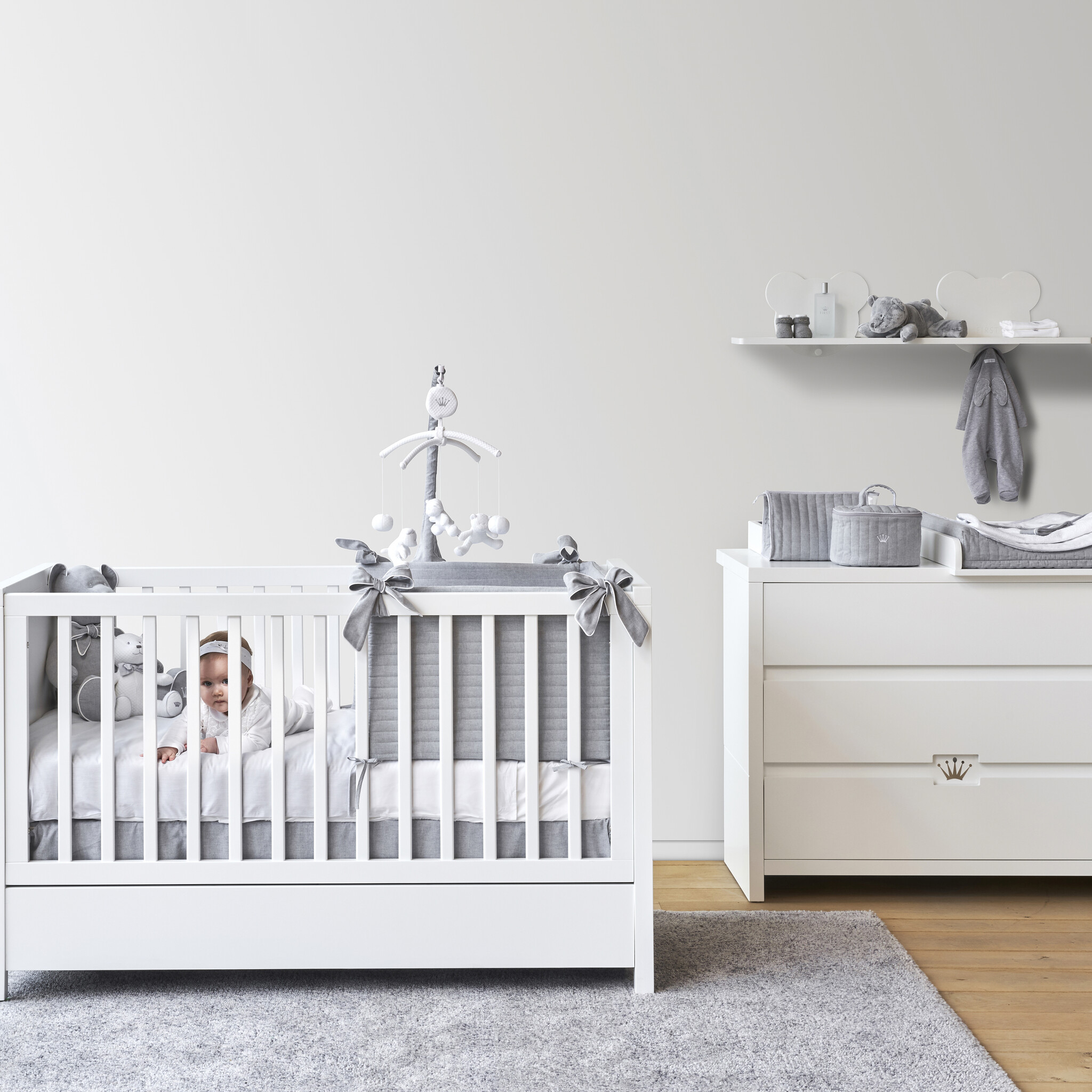 SHOWMODEL JUNE (Bed+Commode+Kast)-2