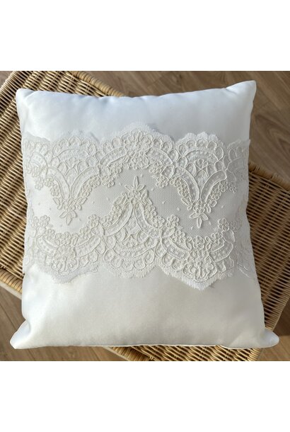Monaco Lace sierkussen 40x40
