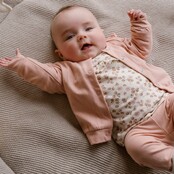 Dirkje meisjes 3-delige set organic cotton Dusty pink - NOOS GIRLS 2024