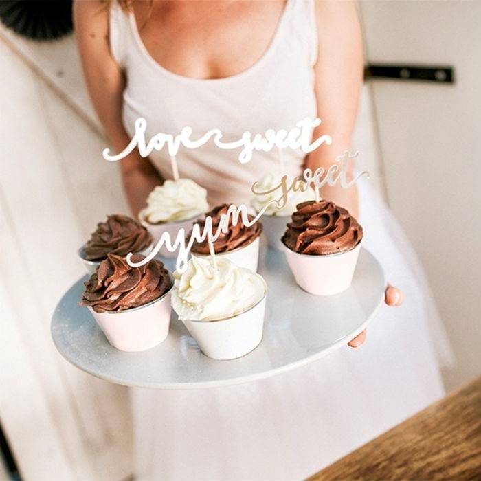 Zilveren cupcake toppers - Love, Sweet, Yum