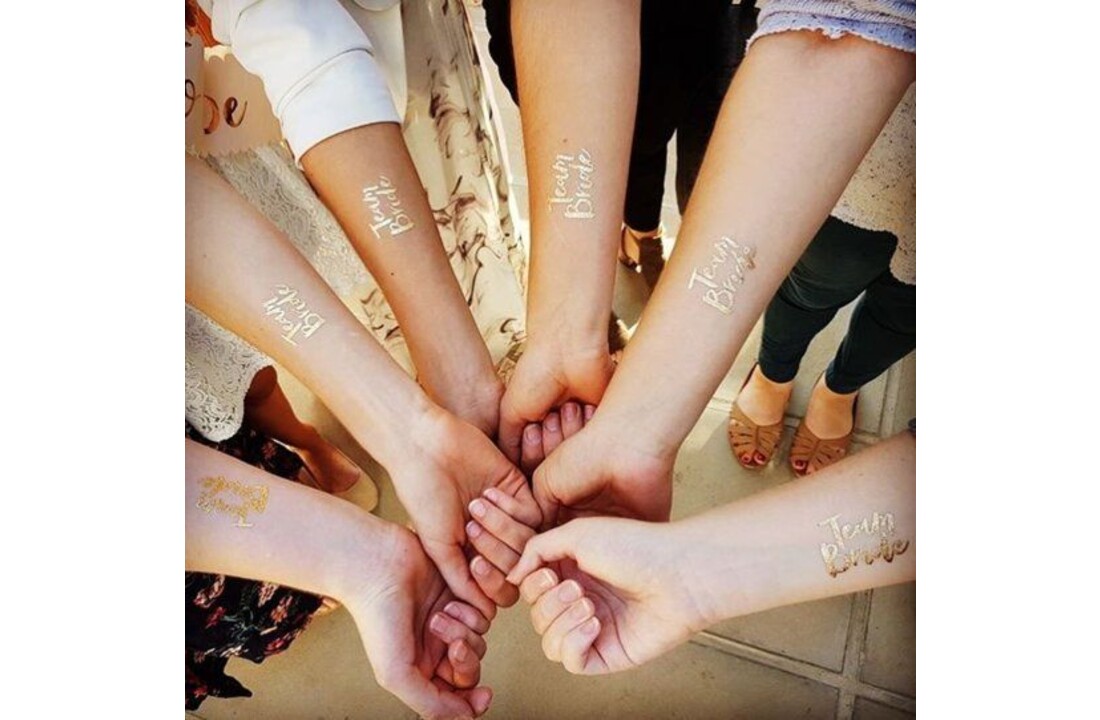 16 Team bride vrijgezellenfeest tattoos