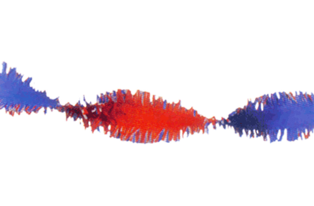 Crepe garland rood-wit-blauw - 24 meter - brandvertragend