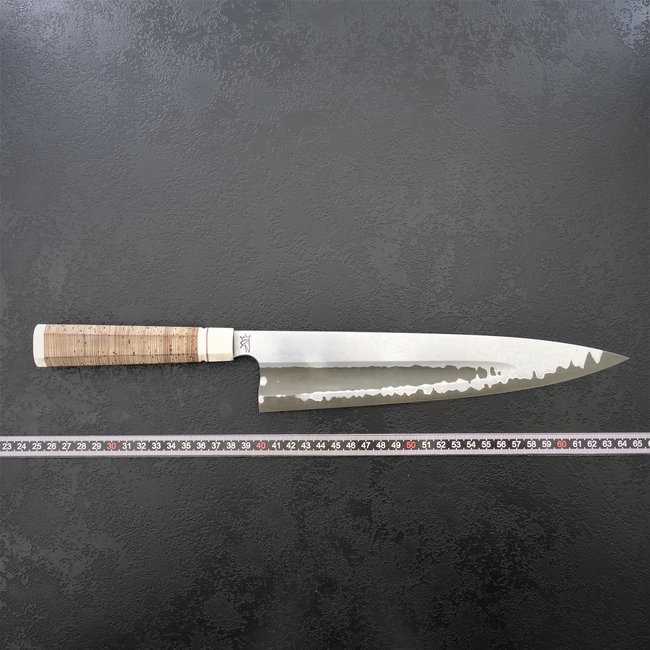 66# 25er Gyuto mit Hohlkehle und Griff aus Birkenrinde