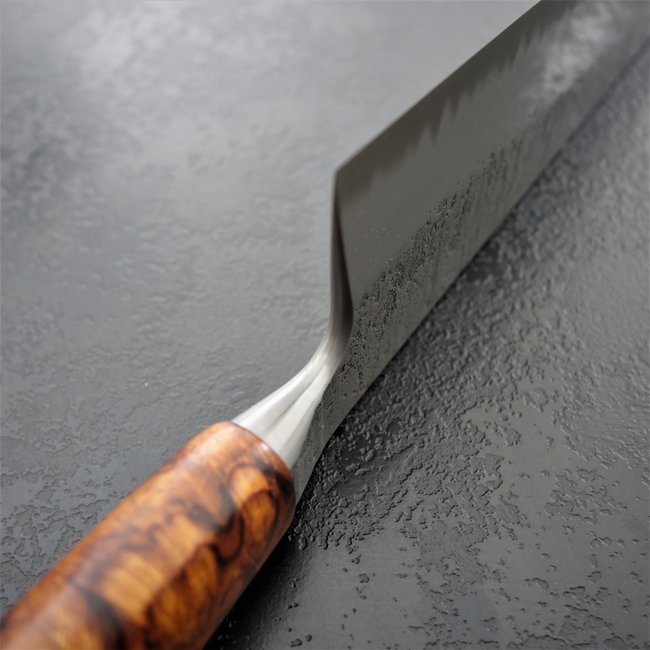 71# 24er Gyuto mit Wüsteneisenholz und 1.2562