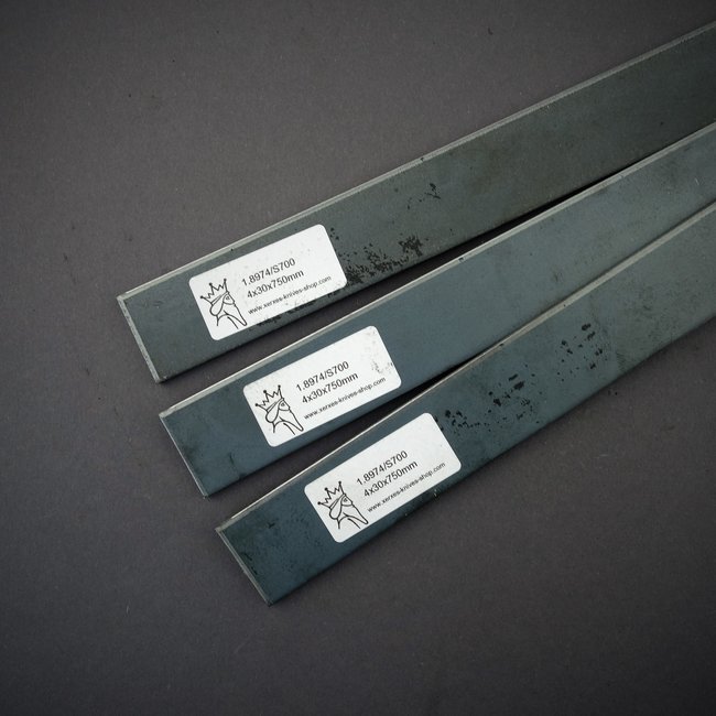 Fine grain structural steel 1.8974/S700