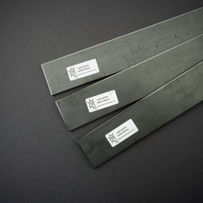 Fine grain structural steel 1.8974/S700