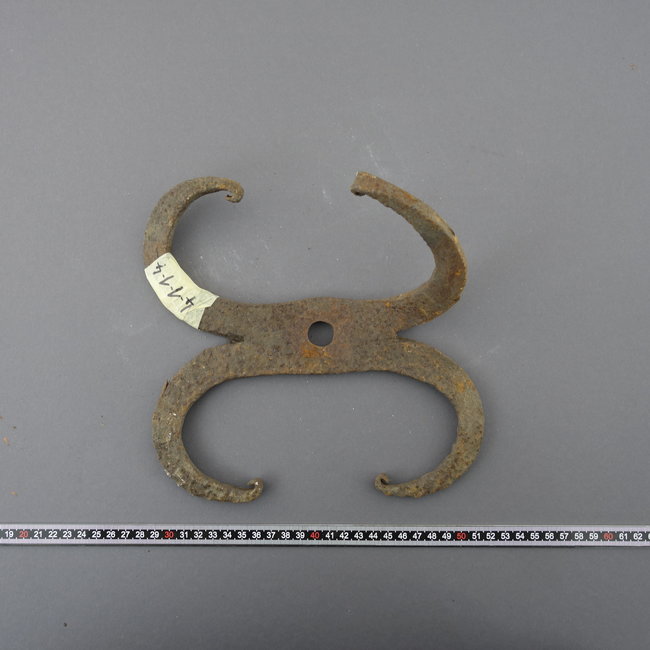 Historical iron from 1735