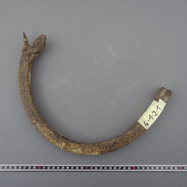 Historical iron from 1653