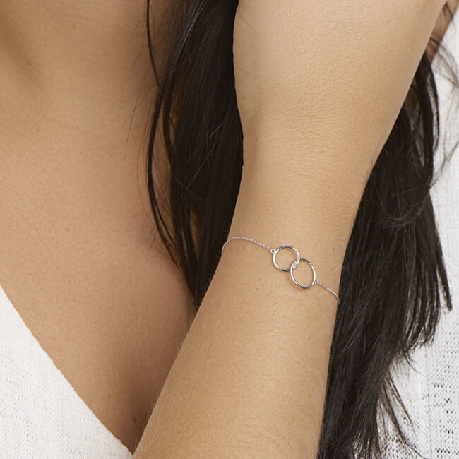 Blinckers Jewellery Huiscollectie BJ 4105380 armband dames in 14k witgooud met dubbel open circle verstelbaar van 15.5 tot 18.5 cm