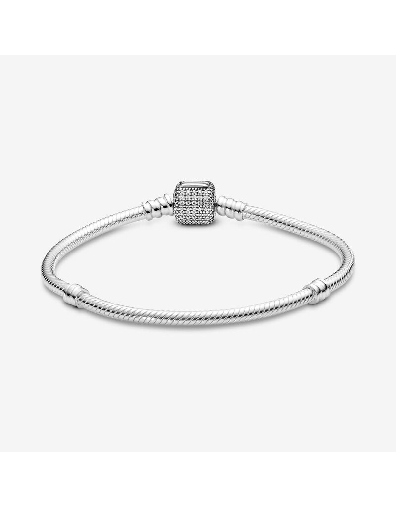 Pandora Pandora Armband 590723CZ-19 basis in 925 zilver met op de sluiting pavé gezette zirkonia's lengte 19 cm