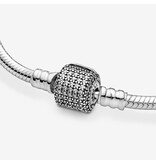 Pandora Pandora 590723CZ-20 armband basis in 925 zilver met op de sluiting pavé gezette zirkonia's lengte 20 cm