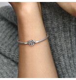 Pandora Pandora armband 598827C01-17 met levensboom in hartsluiting maat 17