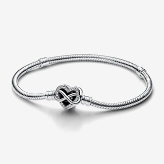 Pandora Pandora Armband 592645C01-18  Zilver met Infinty in Hartsluiting Maat 18