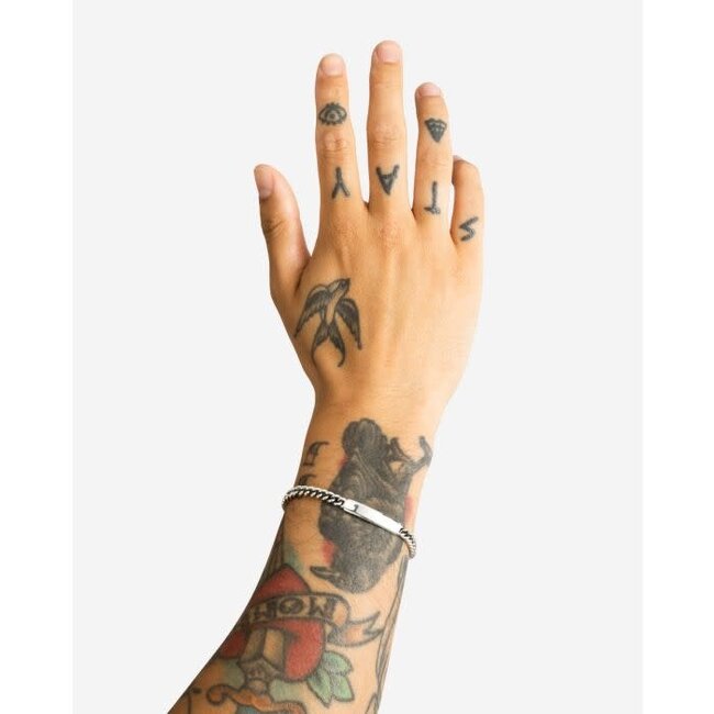 Buddha to Buddha Buddha to Buddha Armband 908 E+-G Zilver essential Bar Maat E+-G