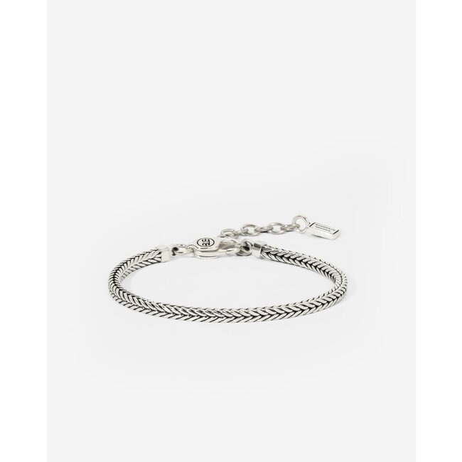Buddha to Buddha Buddha to Buddha Armband 913 E+-G Zilver Barbara Maat E+-G