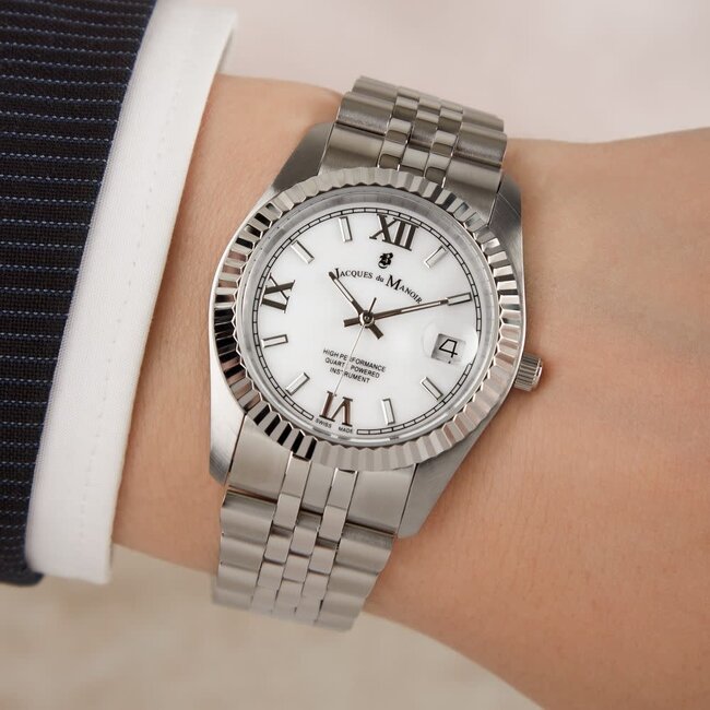Jacques du Manoir Jacques du Manoir JWL01301 horloge dames staal in 34 mm, met mop wijzerplaat en romeinse cijfers
