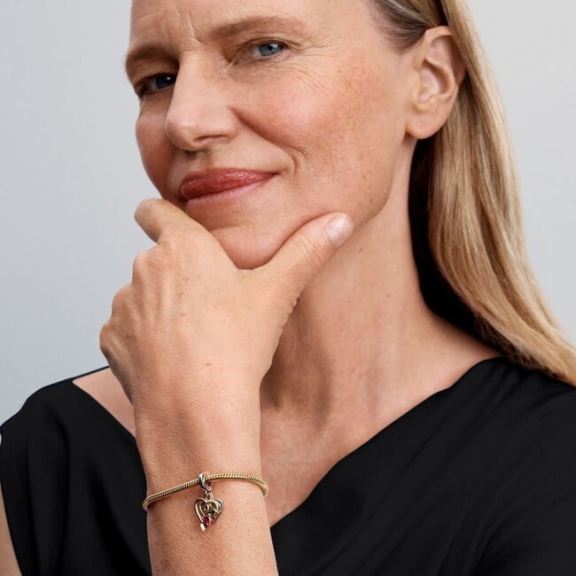 Pandora Pandora Bedel 763622C01 24k GoldPlated Graveerbaar Hart met Zirkonia