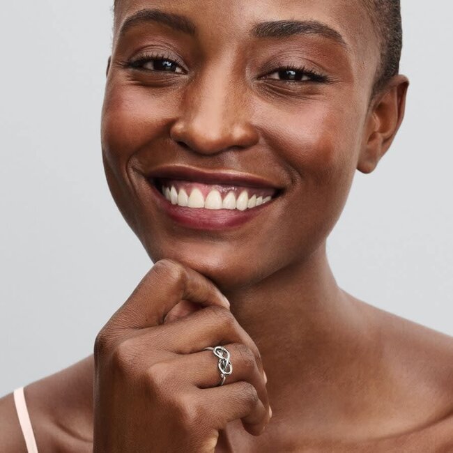 Pandora Pandora Ring 193759C01-54 Infinity Knoop Zilver Maat 54