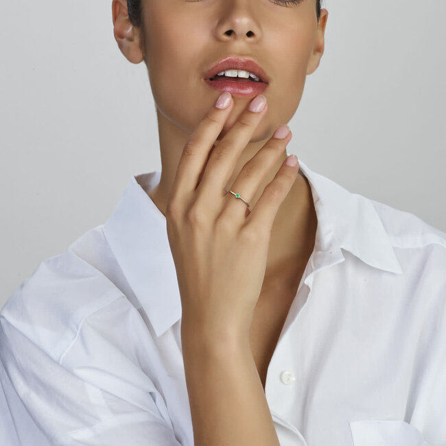 The House Of Blinckers THOB Ring 40.27643/16 14k Geelgoud met 0.11crt Smaragd 4mm Maat 16 (Mei)