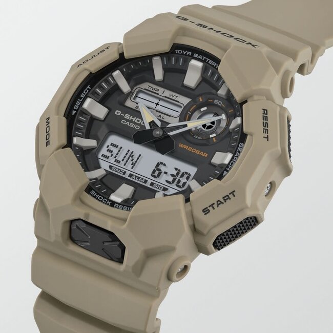 Casio G-Shock Casio G-Shock Horloge GA-010-5AER Analoog Digitaal Groen Beige 49mm