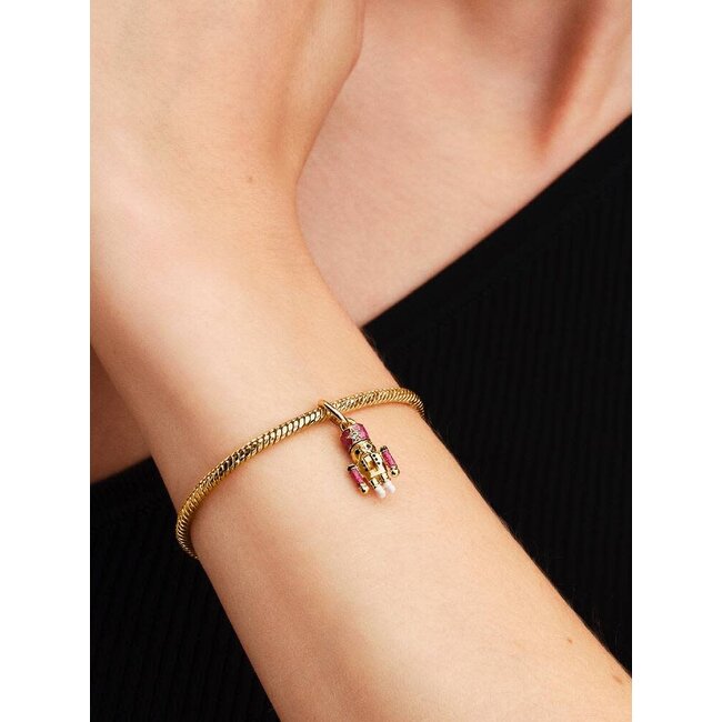 Pandora Pandora Bedel 763583C01 Zilver 14k Geelgouden Plating  Notenkraker