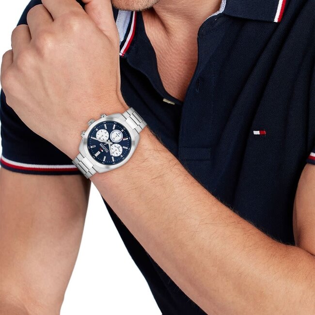 Tommy Hilfiger Tommy Hillfiger Horloge TH1710722 Hudson Zilverkleurige Quartz met Blauwe Wijzerplaat 40mm