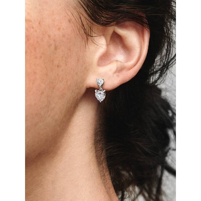 Pandora Pandora Oorbellen 291199C01 Zilver  Hangend Hart met Zirkonia