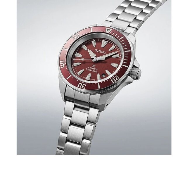 Seiko Seiko Horloge SRPL11K1 Prospex Staal Automaat 200m Waterdicht met Rode Wijzerplaat en Bezel 41mm