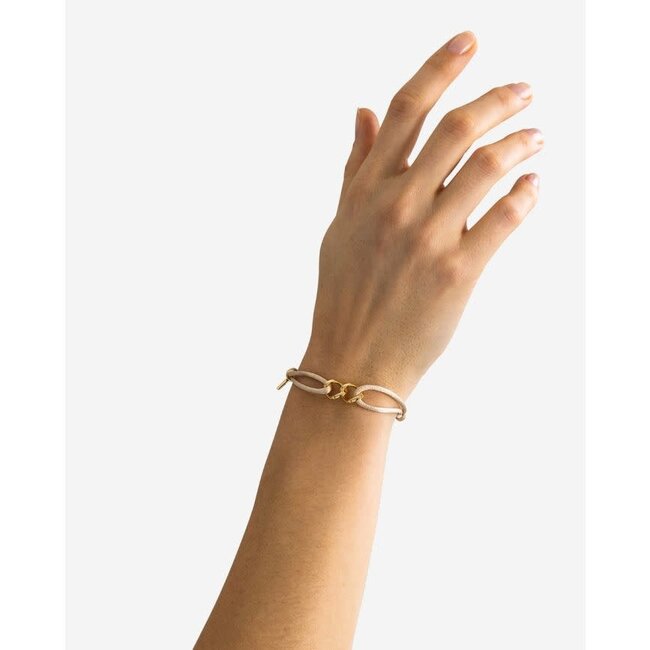 Buddha to Buddha Buddha to Buddha Armband 135BE GV M Chain XS Cord Beige Zilver met Geelgouden Plating