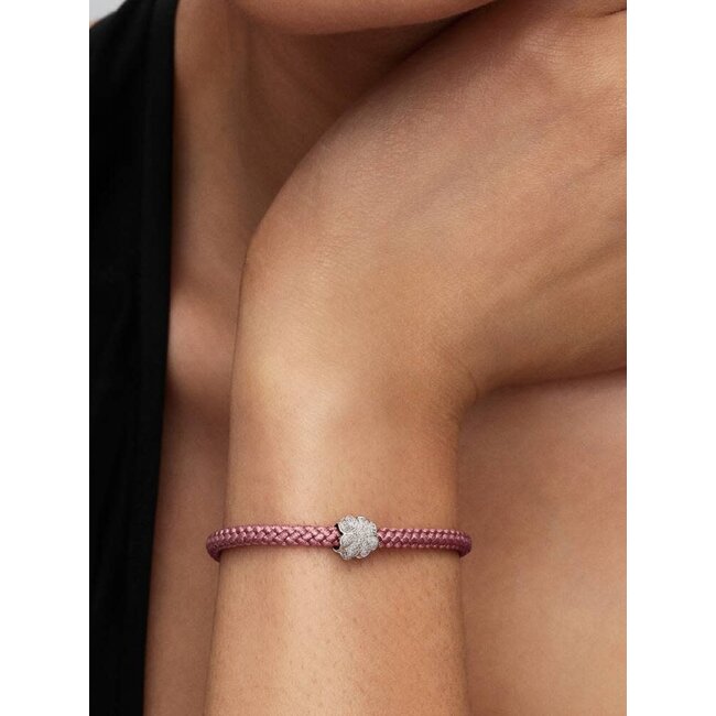 Pandora Pandora Bedel 794047C00 Zilver Getextureerd Mini Klaver