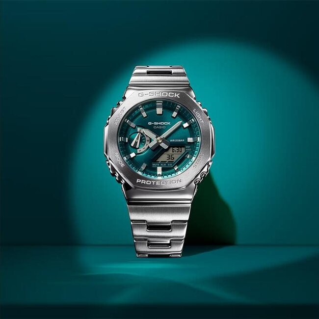 Casio G-Shock G-Shock Horloge GM-2110D-3A1ER Digitaal Analoog Staal met Blauw Groene Wijzerplaat 49mm Waterdichtheid 200 Meter