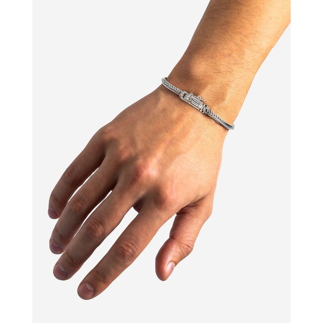 Buddha to Buddha Buddha to Buddha Armband J464 D Nurul Mini Zilver Maat D