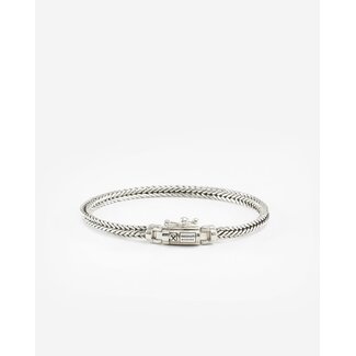 Buddha to Buddha Buddha to Buddha Armband J464D Nurul Mini Zilver Maat D