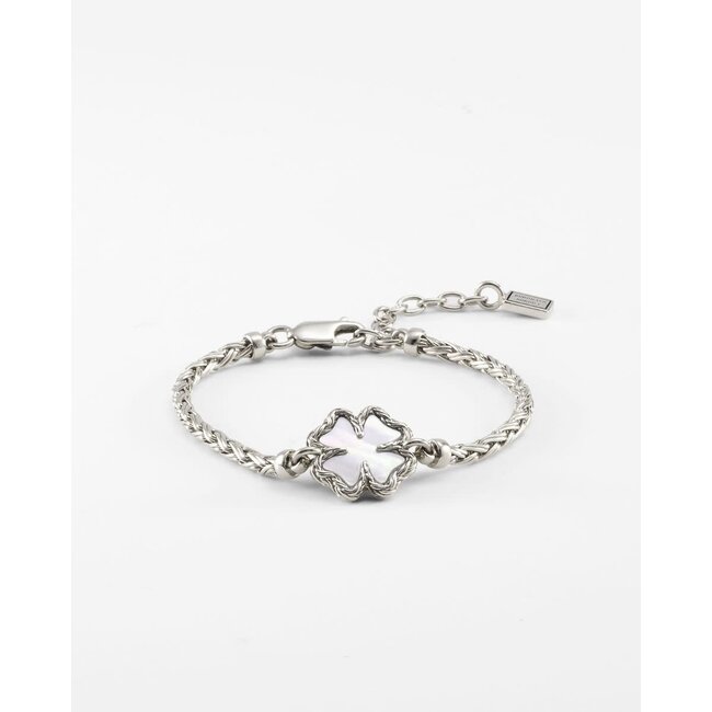 Buddha to Buddha Buddha to Buddha Armband 176 E+-G Katja Zilver Klaver Parelmoer Maat E+-G