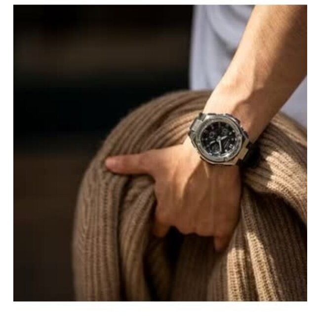 Casio G-Shock Casio G-Shock Horloge GST-W110-1AER Multiband 6 Radio Controlled Solar 200m Waterdicht 54mm