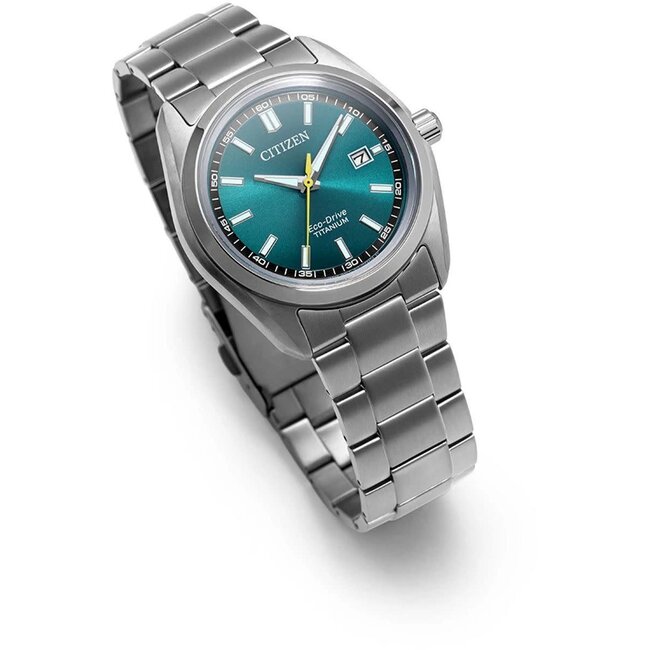 Citizen Citizen Horloge AW1900-50X Super Titanium Eco-Drive 50m Waterdicht met Groene Wijzerplaat 39mm