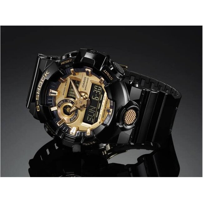 Casio G-Shock Casio G-Shock Horloge GA-710GB-1AER Kunststof Band met Kunststof Wijzerplaat met Goudkleurige Details 53mm  Waterdichtheid 200meter