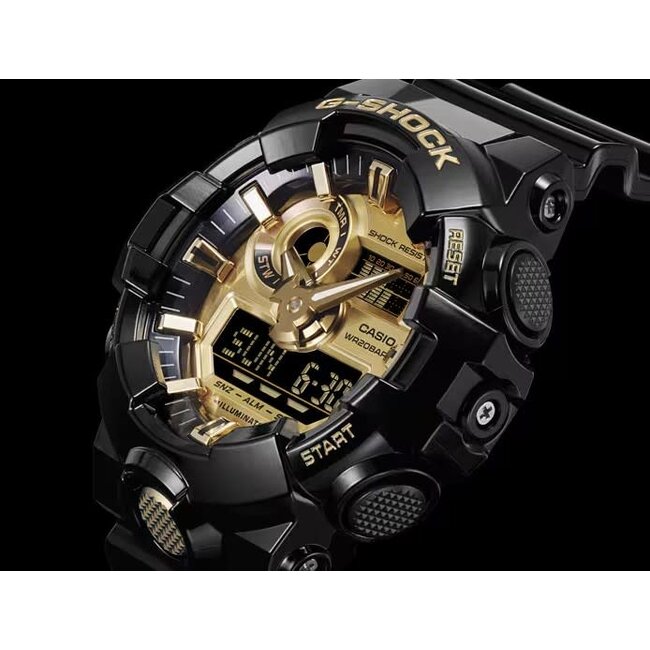Casio G-Shock Casio G-Shock Horloge GA-710GB-1AER Kunststof Band met Kunststof Wijzerplaat met Goudkleurige Details 53mm  Waterdichtheid 200meter