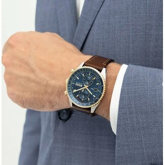 BOSS Boss Horloge HB1514346 Skytraveller Pro Staal Quartz  Bruine Leren Band met Blauwe Wijzerplaat 43mm