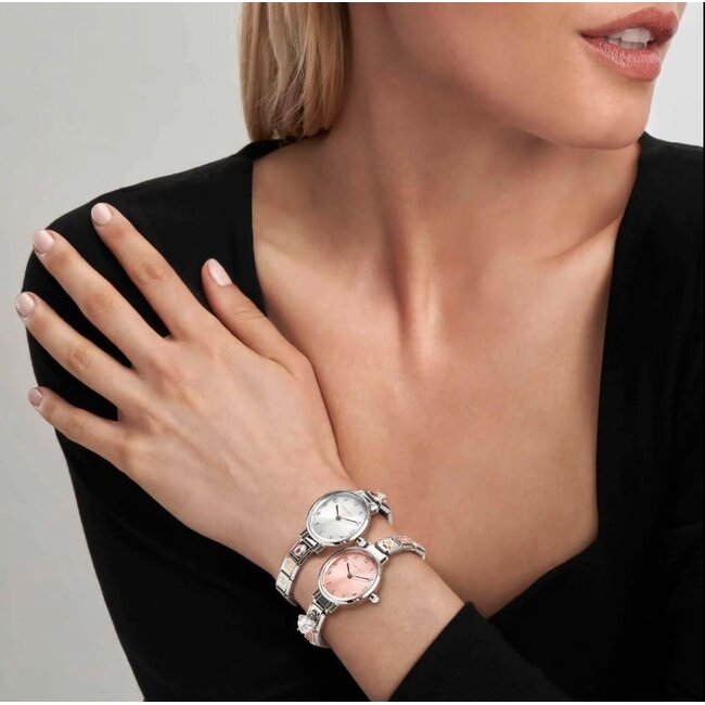 Nomination Nomination Horloge 076038-008 Paris met Stalen Zilverkleurige Band Mother of Pearl Wijzerplaat 26x28mm