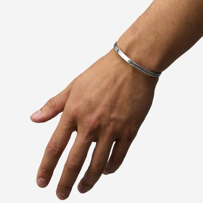 Buddha to Buddha Buddha to Buddha Armband 469 E Barbara Bangle Dual Zilver Maat E